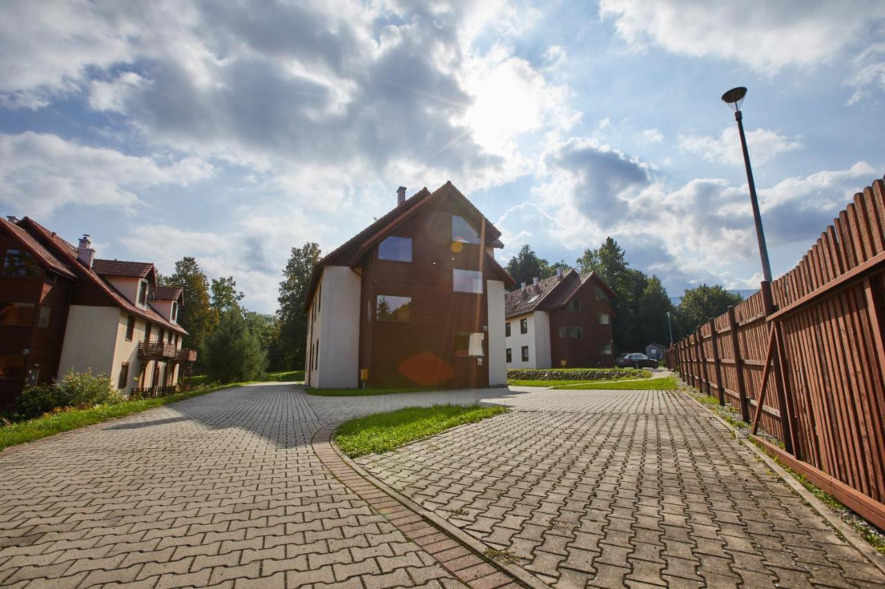 Apartamenty Nad Lomniczka-Malachit Karpacz Buitenkant foto
